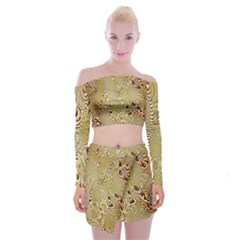 Pattern Abstract Art Off Shoulder Top With Mini Skirt Set