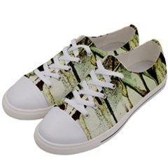 There Is No Promissed Rain 5 Women s Low Top Canvas Sneakers