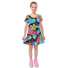 Colorful Retro Flowers Fractalius Pattern 1 Kids  Short Sleeve Velvet Dress by EDDArt