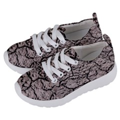 Earth  Dark Soil With Cracks Kids  Lightweight Sports Shoes by FunnyCow