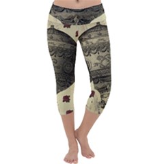 Vintage Air Balloon With Roses Capri Yoga Leggings