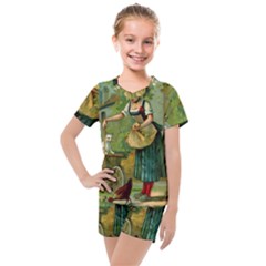 Postcard 1348470 1920 Kids  Mesh Tee And Shorts Set