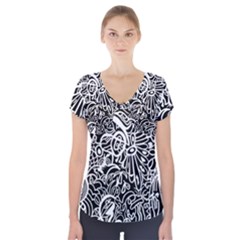 Maze Draw Short Sleeve Front Detail Top by MRTACPANS