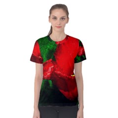 Red Tulip After The Shower Women s Cotton Tee