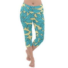 Leaves Dried Leaves Stamping Lightweight Velour Capri Yoga Leggings