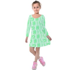 Bright Lime Green Colored Waikiki Surfboards  Kids  Long Sleeve Velvet Dress by PodArtist