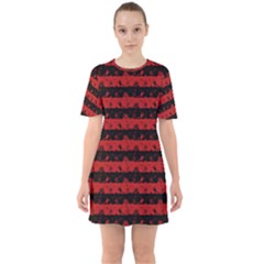 Blood Red And Black Halloween Nightmare Stripes  Sixties Short Sleeve Mini Dress