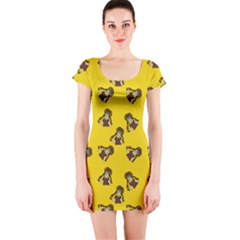 Girl With Popsicle Yello Short Sleeve Bodycon Dress