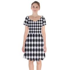 Square Diagonal Pattern Seamless Short Sleeve Bardot Dress