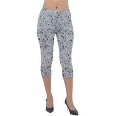 Cracked Texture Abstract Print Lightweight Velour Capri Leggings 