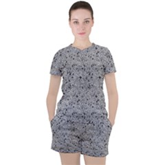 Cracked Texture Abstract Print Women s Tee and Shorts Set