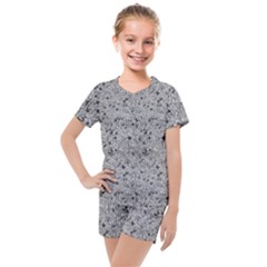 Cracked Texture Abstract Print Kids  Mesh Tee and Shorts Set