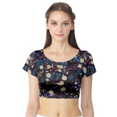 Marble Rock Comb Antique Short Sleeve Crop Top by Simbadda