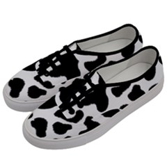 Cheetah Print Men s Classic Low Top Sneakers by NSGLOBALDESIGNS2
