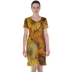 Yellow Zinnias Short Sleeve Nightdress