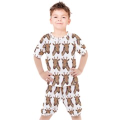 Giraffe Kid s Set by ArtByAng