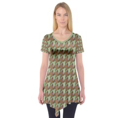 Barrel Of Monkey’s Houndstooth Pattern Tops Short Sleeve Tunic  by emilyzragz