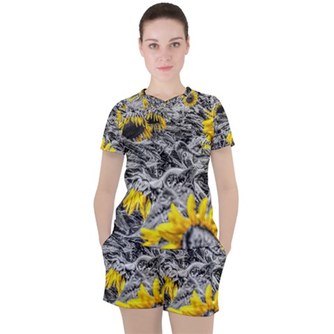 Sunflower Field Girasol Sunflower Women s Tee And Shorts Set by Sapixe