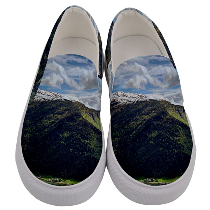 Panoramic Nature Mountain Water Men s Canvas Slip Ons