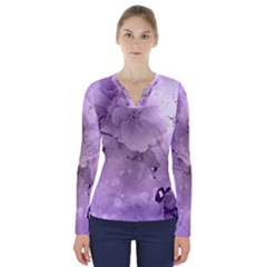Wonderful Flowers In Soft Violet Colors V-Neck Long Sleeve Top