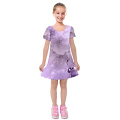 Wonderful Flowers In Soft Violet Colors Kids  Short Sleeve Velvet Dress