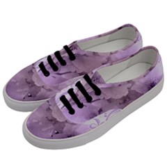 Wonderful Flowers In Soft Violet Colors Men s Classic Low Top Sneakers