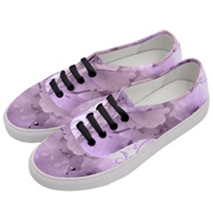Wonderful Flowers In Soft Violet Colors Women s Classic Low Top Sneakers