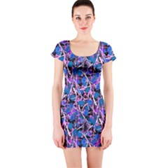 Blue And Black Floral Short Sleeve Mini Body Con Dress by 1dsign