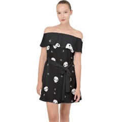 Pattern Skull Stars Halloween Gothic on black background Off Shoulder Chiffon Dress