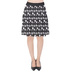 Pattern Skull Bones Halloween Gothic On Black Background Velvet High Waist Skirt