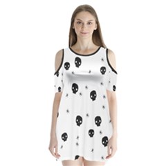 Pattern Skull Stars Handrawn Naive Halloween Gothic black and white Shoulder Cutout Velvet One Piece