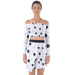 Pattern Skull Stars Handrawn Naive Halloween Gothic Black And White Off Shoulder Top With Skirt Set