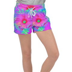 Psychedelic Pink And Red Hibiscus Flower Women s Velour Lounge Shorts