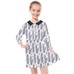 Christmas Pine Pattern Organic Hand Drawn Modern Black And White Kids  Quarter Sleeve Shirt Dress by genx