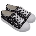 Tape Cassette 80s Retro GenX Pattern black and White Kids  Low Top Canvas Sneakers View3