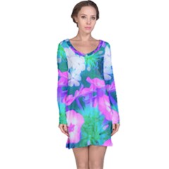 Pink, Green, Blue And White Garden Phlox Flowers Long Sleeve Nightdress