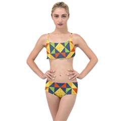 Background Geometric Color Layered Top Bikini Set