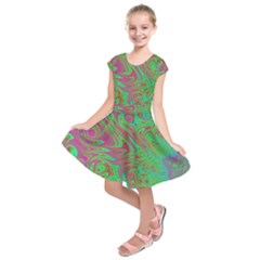 Fractal Art Neon Green Pink Kids  Short Sleeve Dress