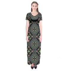 Kaleidoscope Pattern Seamless Short Sleeve Maxi Dress