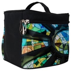 Cathedral Sagrada Família Barcelona Make Up Travel Bag (big) by Pakrebo