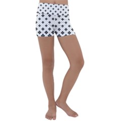 Concentric Halftone Wallpaper Kids  Lightweight Velour Yoga Shorts