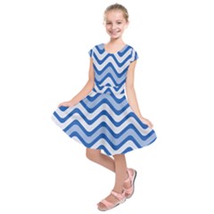 Waves Wavy Lines Pattern Kids  Short Sleeve Dress