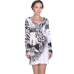 Skull And Crossbones Long Sleeve Nightdress