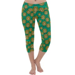 Elf Juice Capri Yoga Leggings