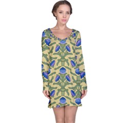 Pattern Thistle Structure Texture Long Sleeve Nightdress by Pakrebo