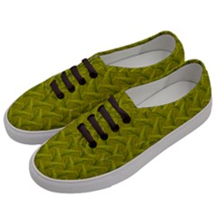 Autumn Leaves Pattern Men s Classic Low Top Sneakers by LoolyElzayat