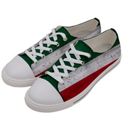 Flag Patriote Quebec Patriot Red Green White Grunge Separatism Men s Low Top Canvas Sneakers by Quebec