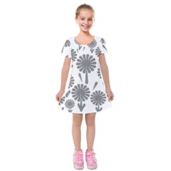Zappwaits Flowers Black Kids  Short Sleeve Velvet Dress by zappwaits