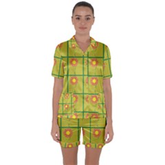 Sunflower Pattern Satin Short Sleeve Pyjamas Set