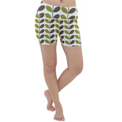 Leaf Plant Pattern Seamless Lightweight Velour Yoga Shorts